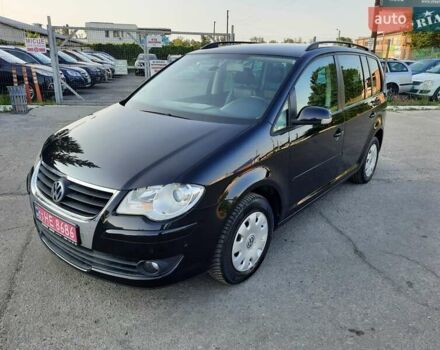 Черный Фольксваген Туран, объемом двигателя 1.6 л и пробегом 213 тыс. км за 8550 $, фото 7 на Automoto.ua
