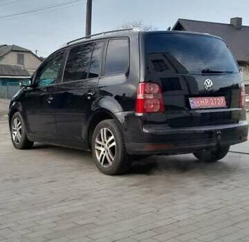 Чорний Фольксваген Туран, об'ємом двигуна 1.4 л та пробігом 212 тис. км за 6200 $, фото 3 на Automoto.ua
