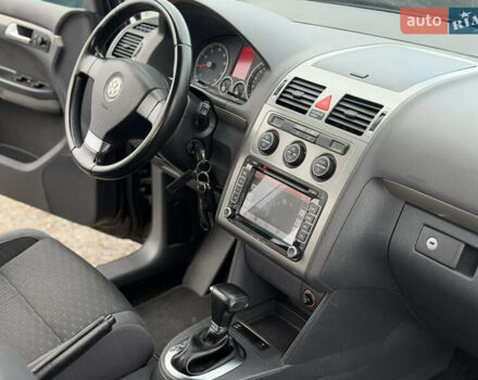 Чорний Фольксваген Туран, об'ємом двигуна 1.4 л та пробігом 169 тис. км за 7250 $, фото 15 на Automoto.ua