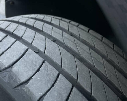 Чорний Фольксваген Туран, об'ємом двигуна 2 л та пробігом 292 тис. км за 8999 $, фото 13 на Automoto.ua