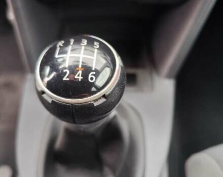 Чорний Фольксваген Туран, об'ємом двигуна 1.4 л та пробігом 194 тис. км за 6600 $, фото 9 на Automoto.ua