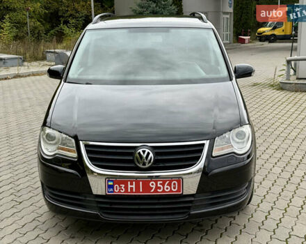 Чорний Фольксваген Туран, об'ємом двигуна 1.6 л та пробігом 200 тис. км за 7950 $, фото 10 на Automoto.ua