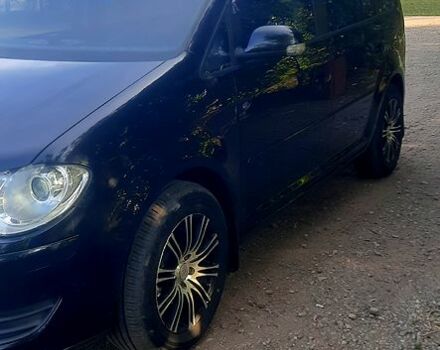 Черный Фольксваген Туран, объемом двигателя 1.4 л и пробегом 242 тыс. км за 7500 $, фото 4 на Automoto.ua