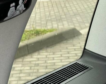 Чорний Фольксваген Туран, об'ємом двигуна 1.6 л та пробігом 147 тис. км за 8350 $, фото 24 на Automoto.ua