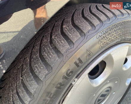 Чорний Фольксваген Туран, об'ємом двигуна 1.4 л та пробігом 192 тис. км за 7500 $, фото 41 на Automoto.ua