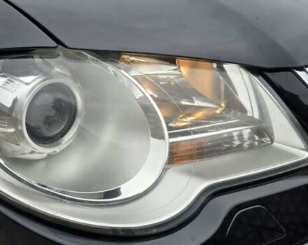 Чорний Фольксваген Туран, об'ємом двигуна 1.6 л та пробігом 242 тис. км за 6700 $, фото 2 на Automoto.ua