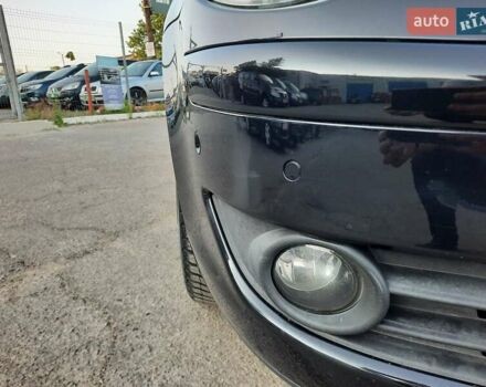 Черный Фольксваген Туран, объемом двигателя 1.6 л и пробегом 213 тыс. км за 8550 $, фото 28 на Automoto.ua