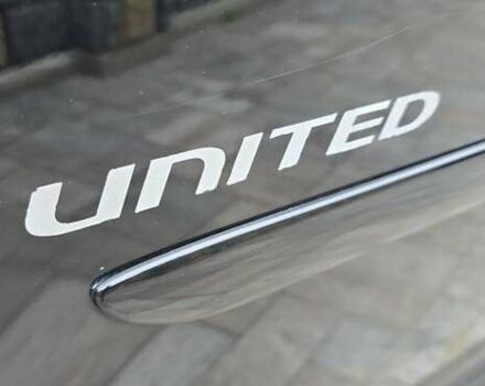 Чорний Фольксваген Туран, об'ємом двигуна 1.6 л та пробігом 242 тис. км за 6700 $, фото 11 на Automoto.ua