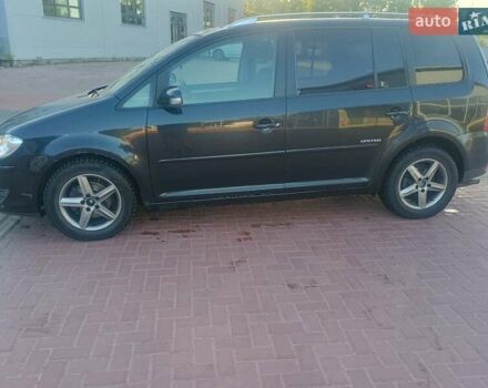Черный Фольксваген Туран, объемом двигателя 2 л и пробегом 290 тыс. км за 6500 $, фото 18 на Automoto.ua