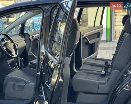 Чорний Фольксваген Туран, об'ємом двигуна 1.4 л та пробігом 269 тис. км за 7250 $, фото 18 на Automoto.ua