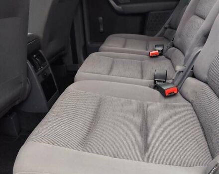 Чорний Фольксваген Туран, об'ємом двигуна 1.4 л та пробігом 194 тис. км за 6600 $, фото 22 на Automoto.ua