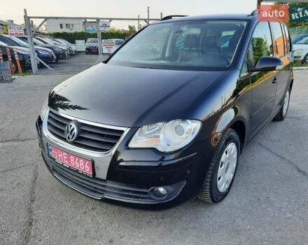 Черный Фольксваген Туран, объемом двигателя 1.6 л и пробегом 213 тыс. км за 8550 $, фото 38 на Automoto.ua