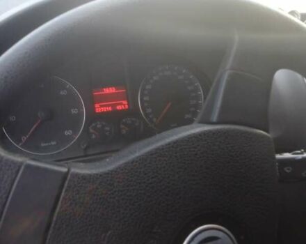 Черный Фольксваген Туран, объемом двигателя 1.9 л и пробегом 227 тыс. км за 7999 $, фото 1 на Automoto.ua