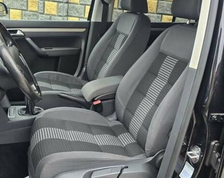 Чорний Фольксваген Туран, об'ємом двигуна 1.6 л та пробігом 242 тис. км за 6700 $, фото 25 на Automoto.ua