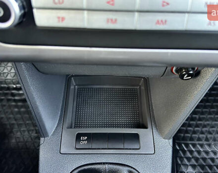 Черный Фольксваген Туран, объемом двигателя 1.6 л и пробегом 176 тыс. км за 8198 $, фото 56 на Automoto.ua