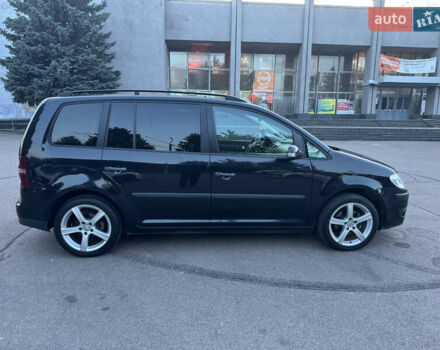 Черный Фольксваген Туран, объемом двигателя 1.4 л и пробегом 224 тыс. км за 6499 $, фото 6 на Automoto.ua