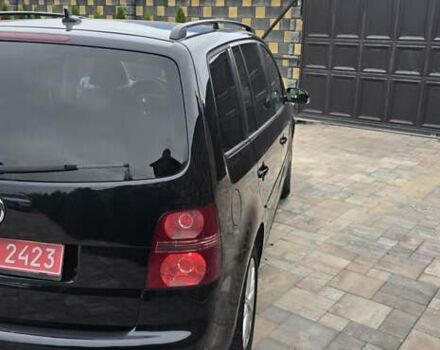 Чорний Фольксваген Туран, об'ємом двигуна 1.6 л та пробігом 242 тис. км за 6700 $, фото 22 на Automoto.ua