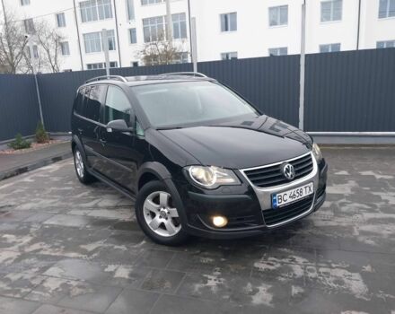 Черный Фольксваген Туран, объемом двигателя 2 л и пробегом 242 тыс. км за 6950 $, фото 1 на Automoto.ua