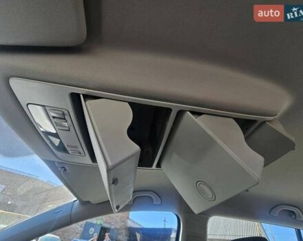 Чорний Фольксваген Туран, об'ємом двигуна 1.4 л та пробігом 216 тис. км за 7800 $, фото 20 на Automoto.ua