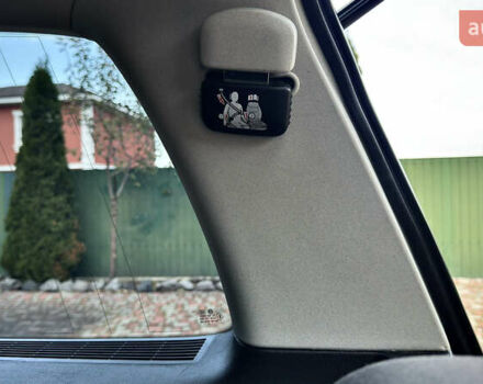 Черный Фольксваген Туран, объемом двигателя 1.6 л и пробегом 176 тыс. км за 8198 $, фото 37 на Automoto.ua