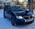 Черный Фольксваген Туран, объемом двигателя 2 л и пробегом 0 тыс. км за 5500 $, фото 1 на Automoto.ua