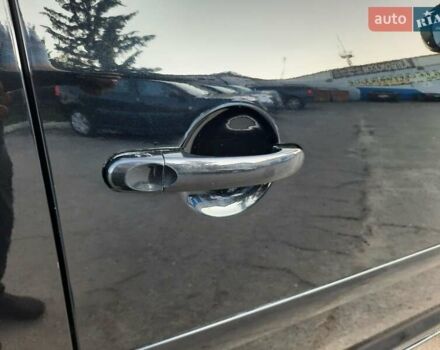 Черный Фольксваген Туран, объемом двигателя 1.6 л и пробегом 213 тыс. км за 8550 $, фото 135 на Automoto.ua