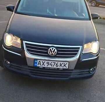 Чорний Фольксваген Туран, об'ємом двигуна 1.39 л та пробігом 220 тис. км за 6800 $, фото 6 на Automoto.ua