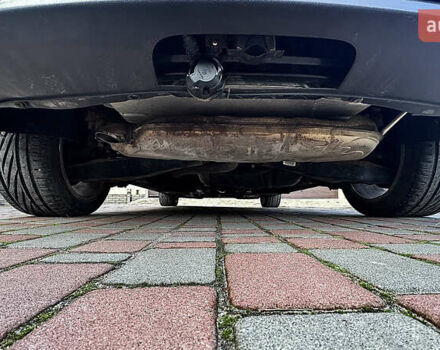 Черный Фольксваген Туран, объемом двигателя 1.6 л и пробегом 176 тыс. км за 8198 $, фото 98 на Automoto.ua