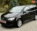 Черный Фольксваген Туран, объемом двигателя 1.6 л и пробегом 200 тыс. км за 7700 $, фото 2 на Automoto.ua