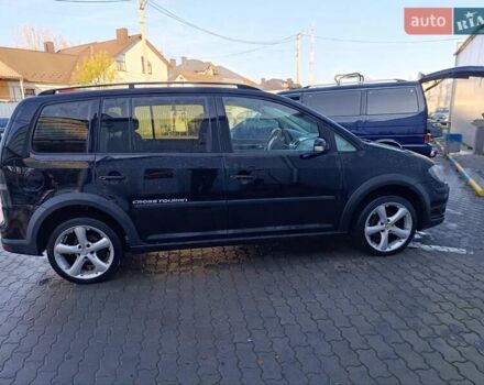 Черный Фольксваген Туран, объемом двигателя 1.6 л и пробегом 222 тыс. км за 7600 $, фото 2 на Automoto.ua