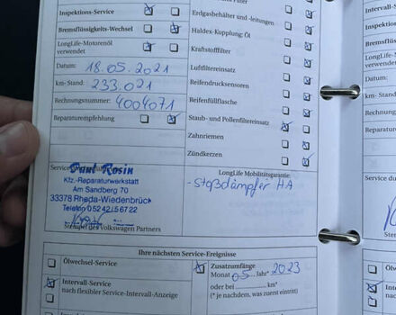 Чорний Фольксваген Туран, об'ємом двигуна 2 л та пробігом 292 тис. км за 8999 $, фото 98 на Automoto.ua