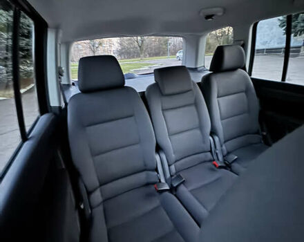 Черный Фольксваген Туран, объемом двигателя 1.4 л и пробегом 224 тыс. км за 6499 $, фото 45 на Automoto.ua