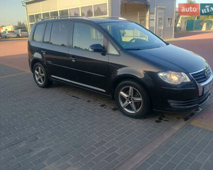 Черный Фольксваген Туран, объемом двигателя 2 л и пробегом 290 тыс. км за 6500 $, фото 11 на Automoto.ua