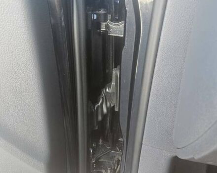 Чорний Фольксваген Туран, об'ємом двигуна 1.4 л та пробігом 216 тис. км за 7800 $, фото 28 на Automoto.ua