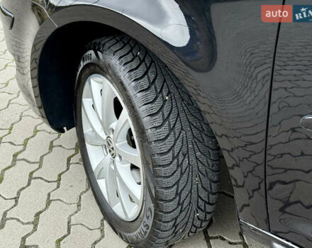 Чорний Фольксваген Туран, об'ємом двигуна 1.6 л та пробігом 200 тис. км за 7950 $, фото 22 на Automoto.ua