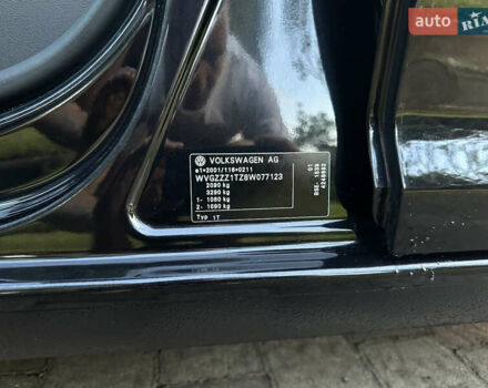 Черный Фольксваген Туран, объемом двигателя 1.6 л и пробегом 220 тыс. км за 7700 $, фото 23 на Automoto.ua