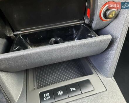 Черный Фольксваген Туран, объемом двигателя 1.6 л и пробегом 213 тыс. км за 8550 $, фото 63 на Automoto.ua