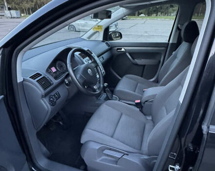 Черный Фольксваген Туран, объемом двигателя 1.4 л и пробегом 224 тыс. км за 6499 $, фото 15 на Automoto.ua