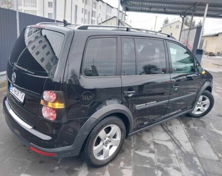 Черный Фольксваген Туран, объемом двигателя 2 л и пробегом 242 тыс. км за 6950 $, фото 10 на Automoto.ua