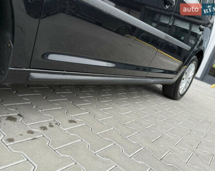 Черный Фольксваген Туран, объемом двигателя 1.4 л и пробегом 227 тыс. км за 7200 $, фото 9 на Automoto.ua