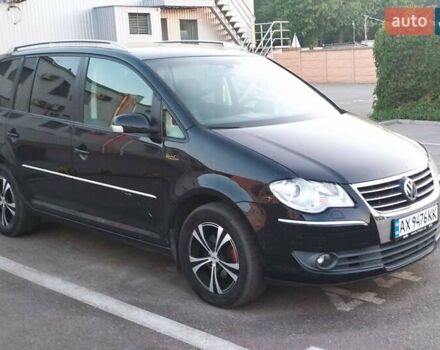 Чорний Фольксваген Туран, об'ємом двигуна 1.39 л та пробігом 220 тис. км за 6800 $, фото 5 на Automoto.ua