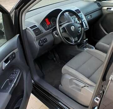 Чорний Фольксваген Туран, об'ємом двигуна 1.4 л та пробігом 212 тис. км за 6200 $, фото 8 на Automoto.ua