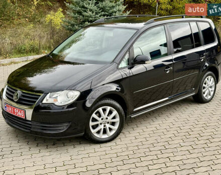 Черный Фольксваген Туран, объемом двигателя 1.6 л и пробегом 200 тыс. км за 7700 $, фото 8 на Automoto.ua