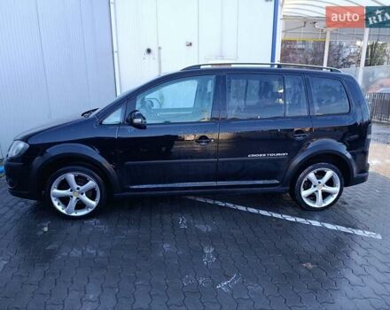 Черный Фольксваген Туран, объемом двигателя 1.6 л и пробегом 222 тыс. км за 7600 $, фото 8 на Automoto.ua