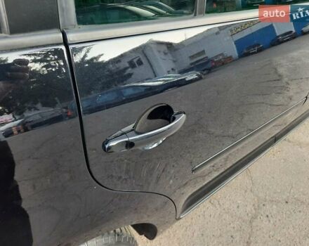 Черный Фольксваген Туран, объемом двигателя 1.6 л и пробегом 213 тыс. км за 8550 $, фото 127 на Automoto.ua