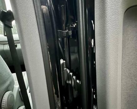 Чорний Фольксваген Туран, об'ємом двигуна 1.6 л та пробігом 221 тис. км за 7750 $, фото 50 на Automoto.ua