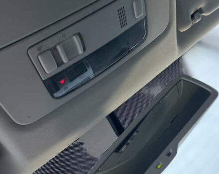 Чорний Фольксваген Туран, об'ємом двигуна 2 л та пробігом 292 тис. км за 8999 $, фото 63 на Automoto.ua