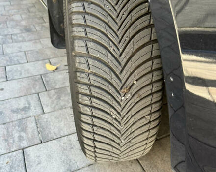 Чорний Фольксваген Туран, об'ємом двигуна 1.6 л та пробігом 227 тис. км за 7500 $, фото 16 на Automoto.ua