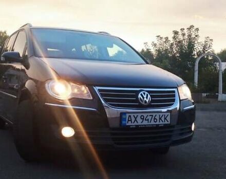 Чорний Фольксваген Туран, об'ємом двигуна 1.39 л та пробігом 220 тис. км за 6800 $, фото 18 на Automoto.ua