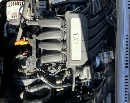 Чорний Фольксваген Туран, об'ємом двигуна 1.6 л та пробігом 227 тис. км за 7500 $, фото 21 на Automoto.ua